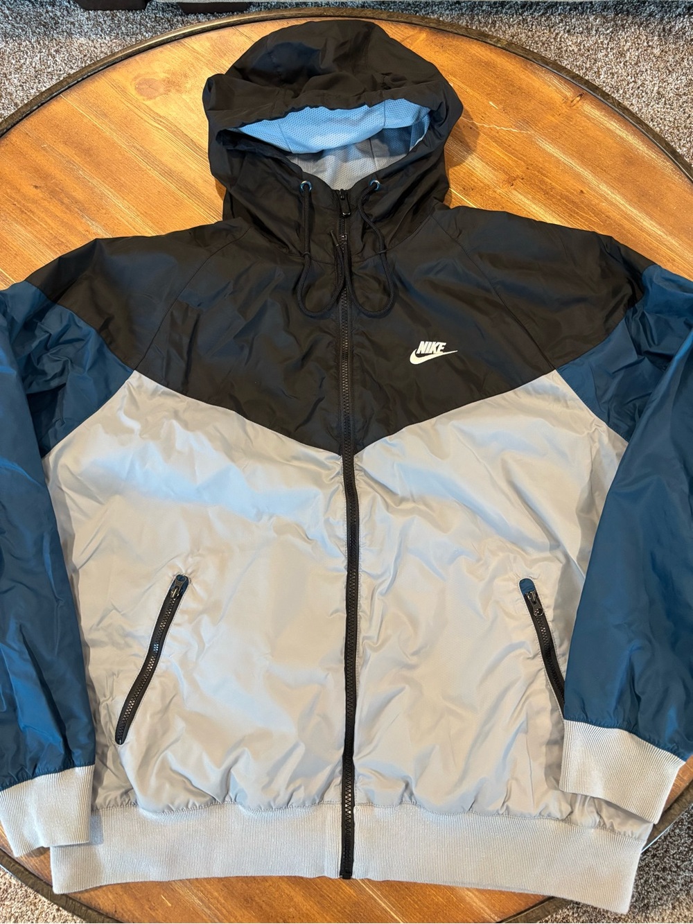 Nike Men’s Black, Gray & Blue Hooded Windbreaker Jacket size L